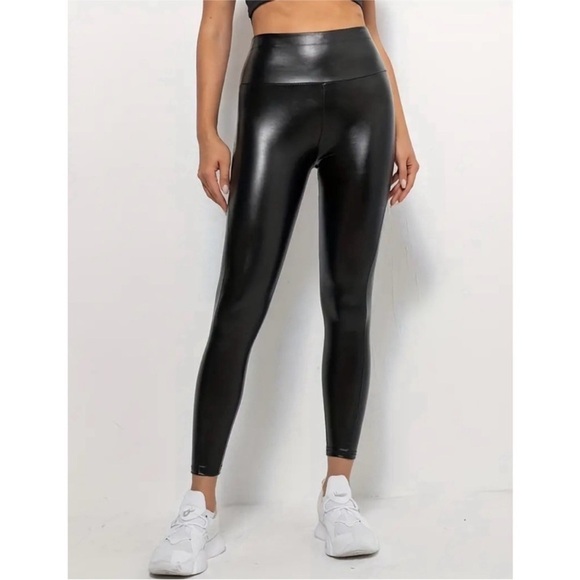 Complete Outfit-perfect for a night out, holiday parties…NWT. - Picture 5 of 5